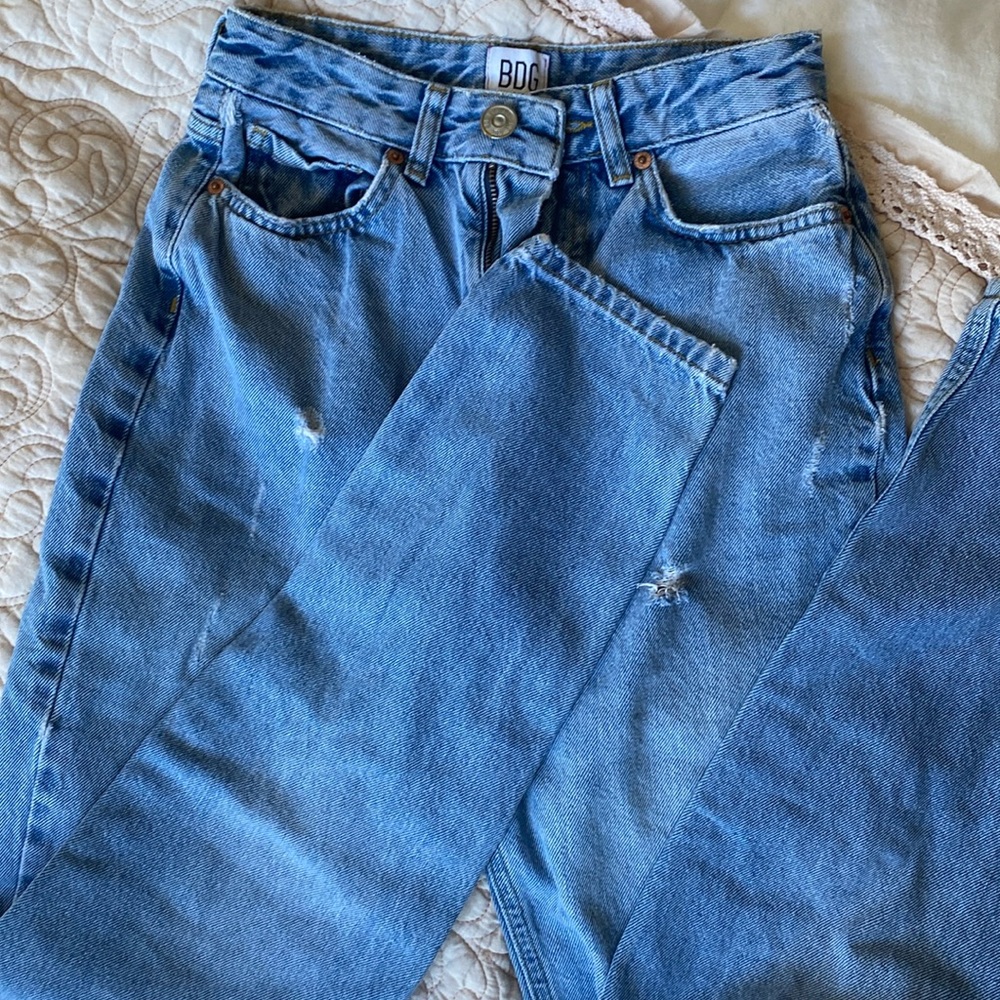 Size 24 BDG mom high rise jeans